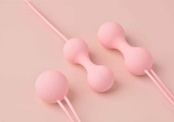 第一次用跳蛋用着什么感觉（跳蛋和珍珠内裤一起用是什么感觉）