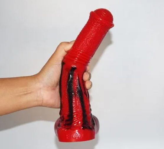 精灵女皇假阳具（精灵女皇饱满的双峰）