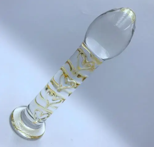第一次用阳具按摩棒（按摩棒按摩脖颈）