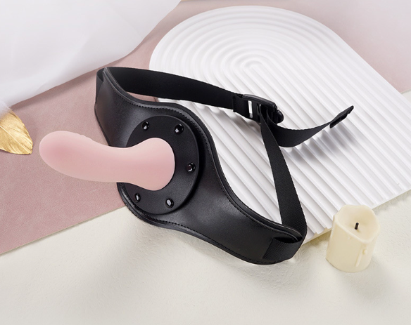男士穿戴空心阳具（空心穿戴阳）
