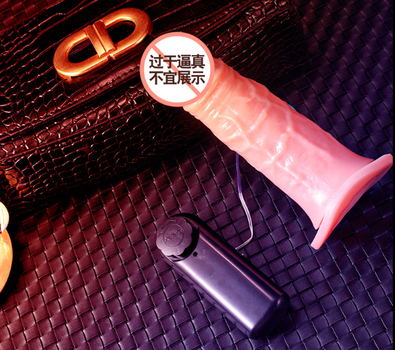 配合穿戴假阳具（女子戴假阳能戴多长时间）
