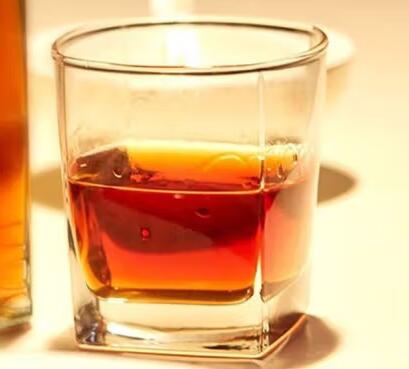 喝劲酒加红牛折腾一晚上是真的吗