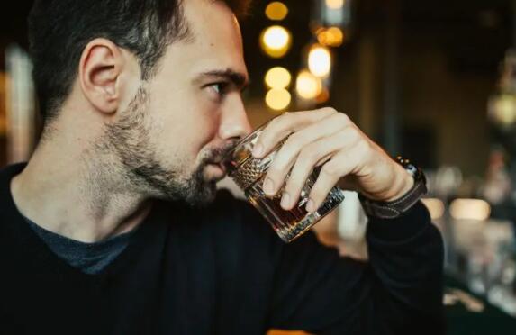 男人喝酒后对性功能有没有影响 酒精影响性功能的机制