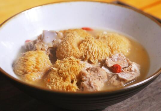 猴头菇可以吃吗 猴头菇熬汤的制作方法