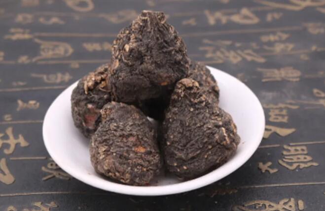 喝黑玛卡泡水的功效与注意事项 黑玛卡泡水喝多久会见效