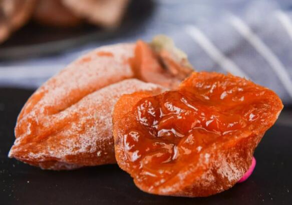 为什么不能把柿饼和这些食物一起吃？