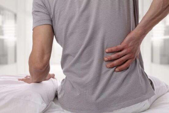 男性腰疼是什么原因引起的怎么办