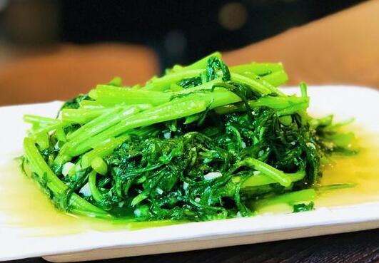 茼蒿怎么做好吃又简单 轻松享受美味的茼蒿佳肴