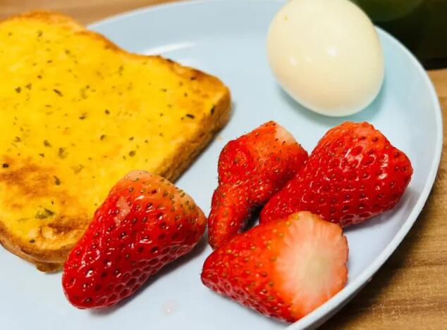 1000卡路里减肥食谱（1000卡路里怎么吃）