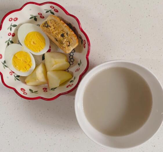 21天减肥法中8天食谱（21天减肥法食谱能瘦多少斤）