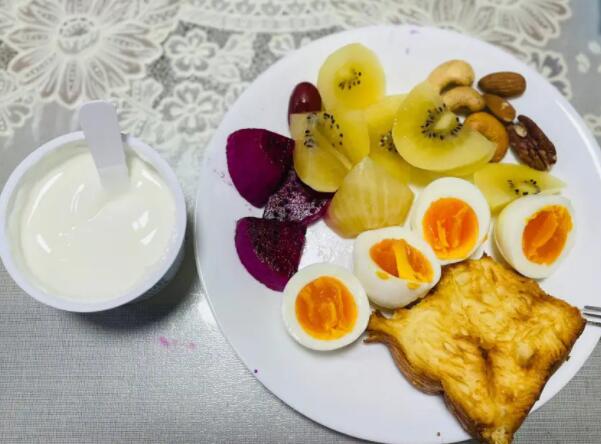 30天减肥食谱（30天减肥食谱表格图）