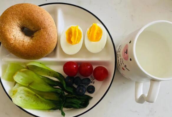 7天健康减肥食谱（科学健康减肥食谱）