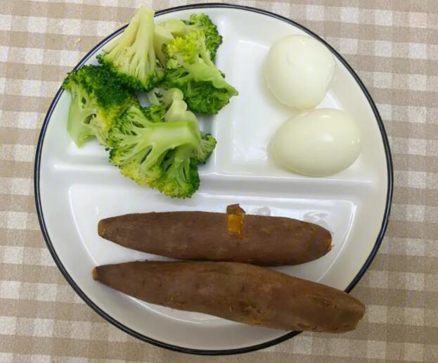 一周减肥食谱不反弹（一周减肥食谱表）