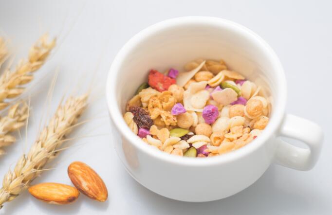 低脂减肥食谱（低脂减肥食谱一周表）