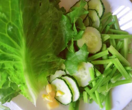 什么是健康减肥丰胸食谱（如何制定健康减肥丰胸食谱）