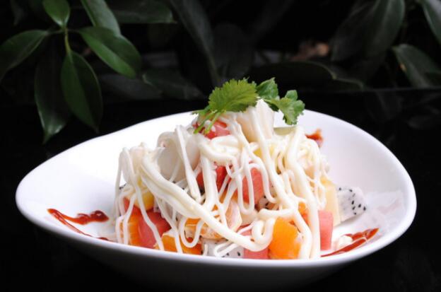 外观苗条，内在健康：减肥药食谱