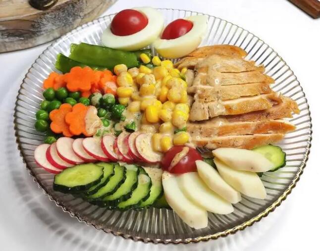 吃饱减肥食谱（吃饱减肥法）