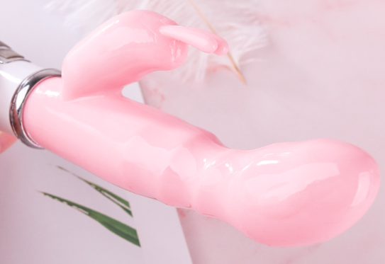 那种女人用情趣用品（怎么使用情趣用品视频）