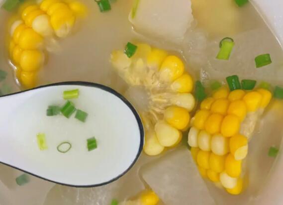 月经期减肥食谱有哪些（经期减肥四个食谱）
