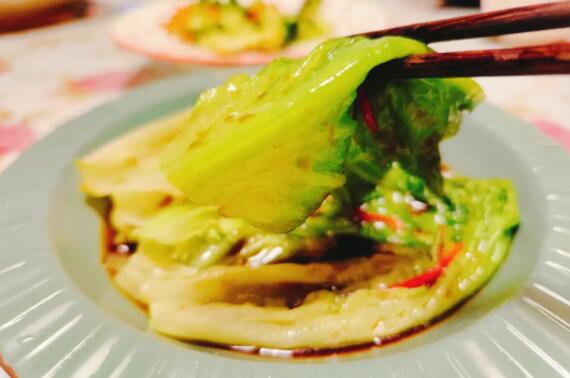 水煮白菜减肥法食谱（怎样做水煮白菜减肥餐）