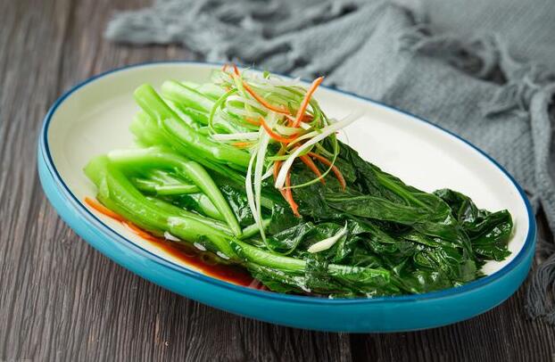水煮青菜减肥食谱（水煮青菜能减肥吗都吃什么青菜）
