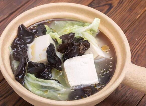 清水煮菜减肥食谱（吃清水煮菜减肥食谱）