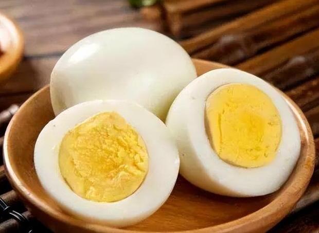 游泳减肥食谱（为大家介绍游泳减肥食谱）