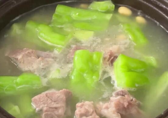 经期快速减肥的食谱（经期减肥饮食怎么吃）