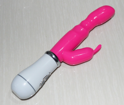情趣用品内容的小说(女性买情趣用品的多吗)