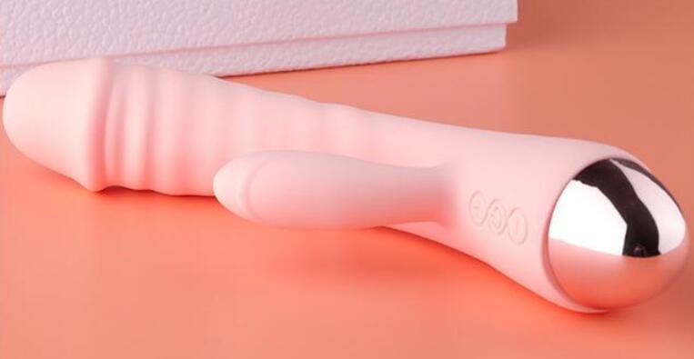 女人用情趣用品使用方法(情趣用品怎么消毒)