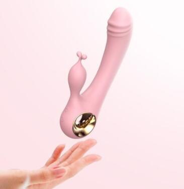 女人用情趣用品的故事(男女情趣用品都有什么)