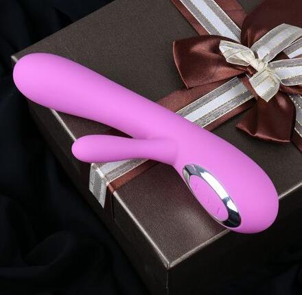 女生爱用情趣用品么(情趣用品有几种)