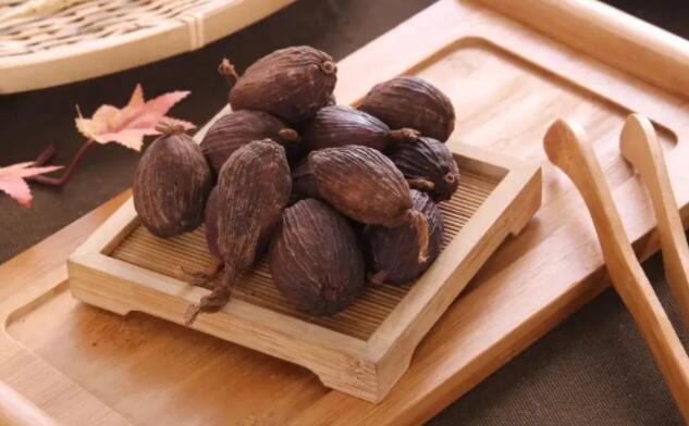 什么是草果(草果作用与主治功效)