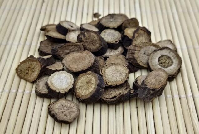 赤芍的作用与功效（赤芍的药用价值）