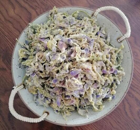 葛花的作用与功效（葛花泡水喝能治什么病）