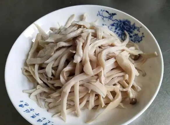 长条菇怎么做好吃（长条菇怎么做好吃又简单）