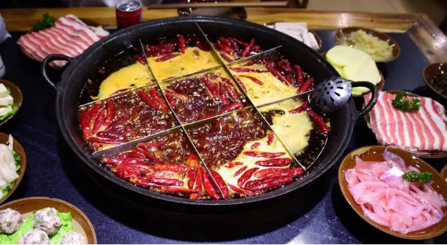 重庆哪里火锅好吃（重庆火锅哪里好吃）