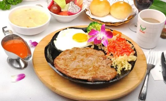 郑州牛排哪家好吃（郑州牛排做得最好的店）