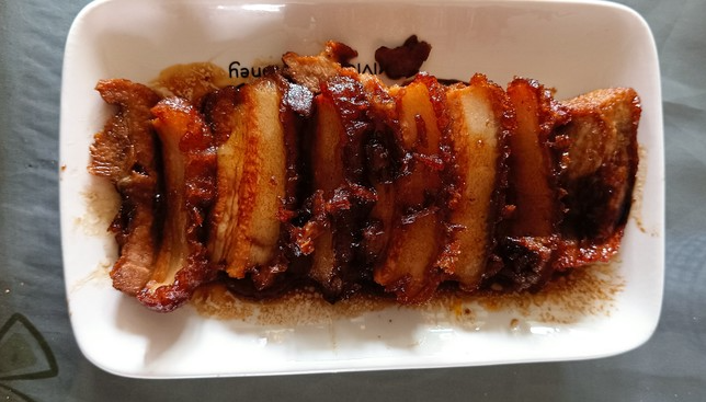 走油肉怎么做好吃（走油肉怎么吃最好吃）