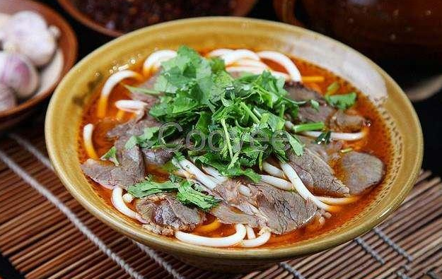 遵义最好吃的羊肉粉（遵义最好吃的羊肉粉店）