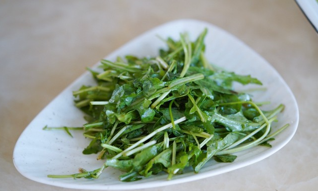 芝麻菜怎么做好吃（芝麻菜的功效与作用）