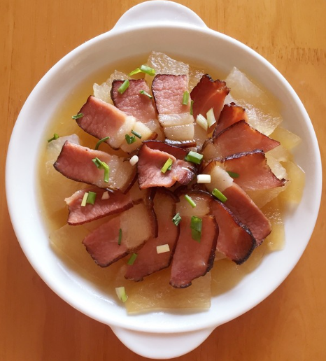 蒸咸肉怎么蒸好吃窍门（蒸咸肉怎么蒸好吃窍门图片）
