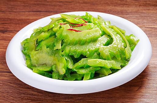 苦瓜作用与功效（苦瓜的作用禁忌）