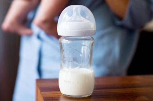 15个月母乳还有营养吗（母乳对婴儿的营养需求）