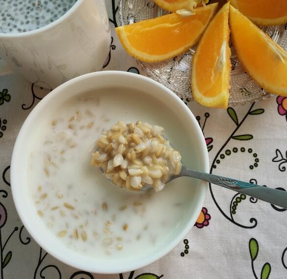 1岁半宝宝营养食谱（根据宝宝的实际需求进行食用和调整）