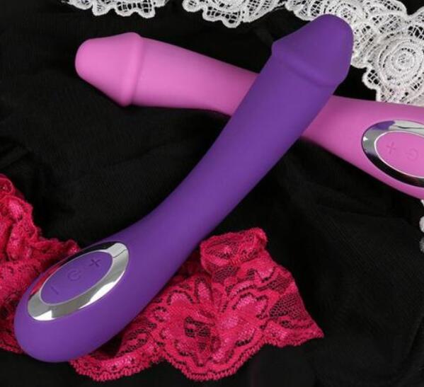 女人长期使用自慰器（自制女性用自慰器）