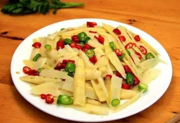 竹笋怎么凉拌好吃（竹笋凉拌好吃吗）