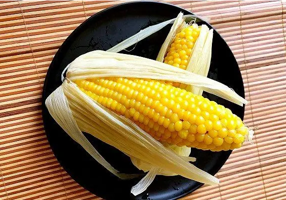 粘玉米怎么做好吃（粘玉米面怎么做好吃）
