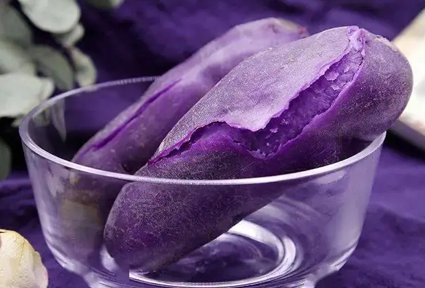 紫色土豆怎么做好吃（紫色的土豆怎么做好呢）