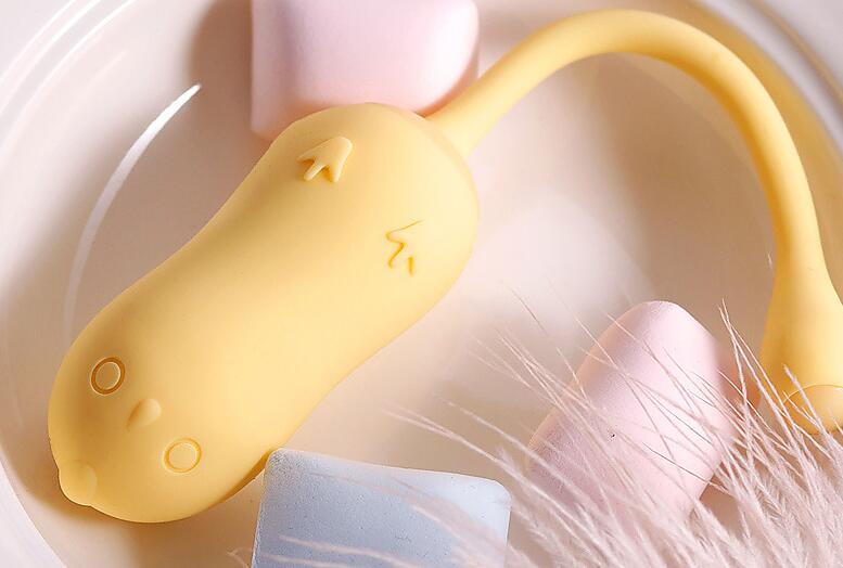 女性穿戴试自慰器 一种新的性爱玩具